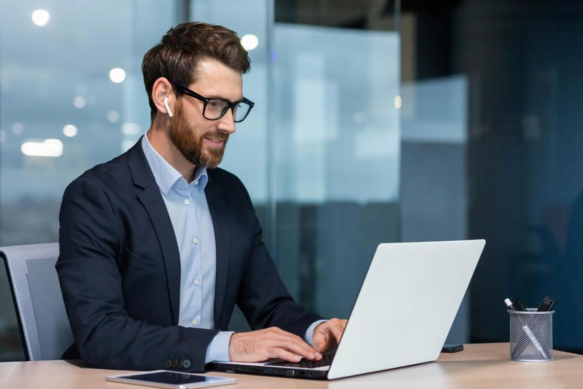 Процесс анализа финансовых рисков и работы с данными